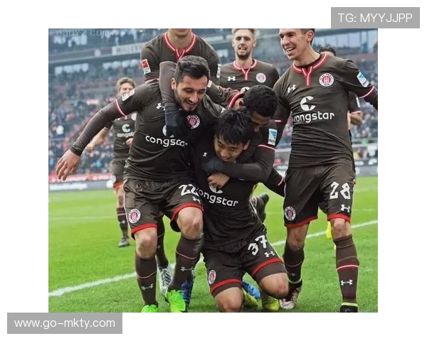 科隆对阵汉堡,当地德比战火药味十足 科隆对阵汉堡,当地德比战火药味十足