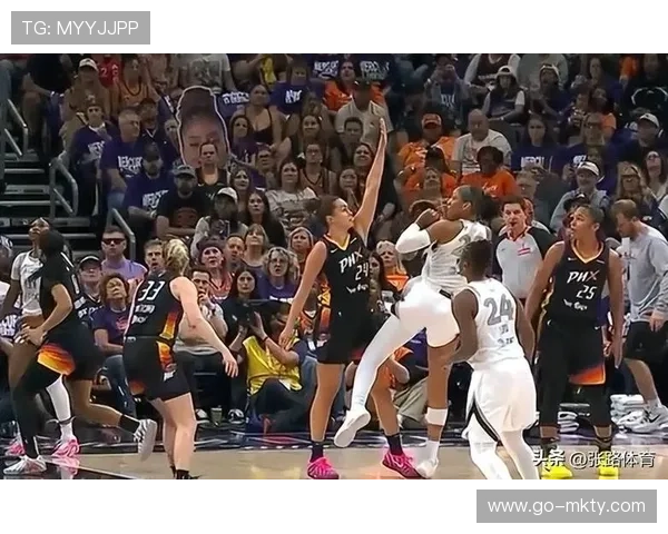 王牌内线优势明显，威尔逊对阵水星场均数据亮眼